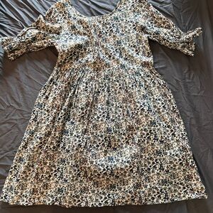 Little Cottonwood Dahlia Dress NWOT